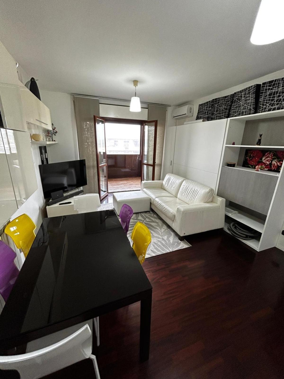 Relax House *